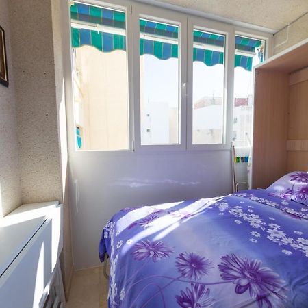 Студия На Белоснежном Пляже Los Locos Torrevieja Exteriör bild