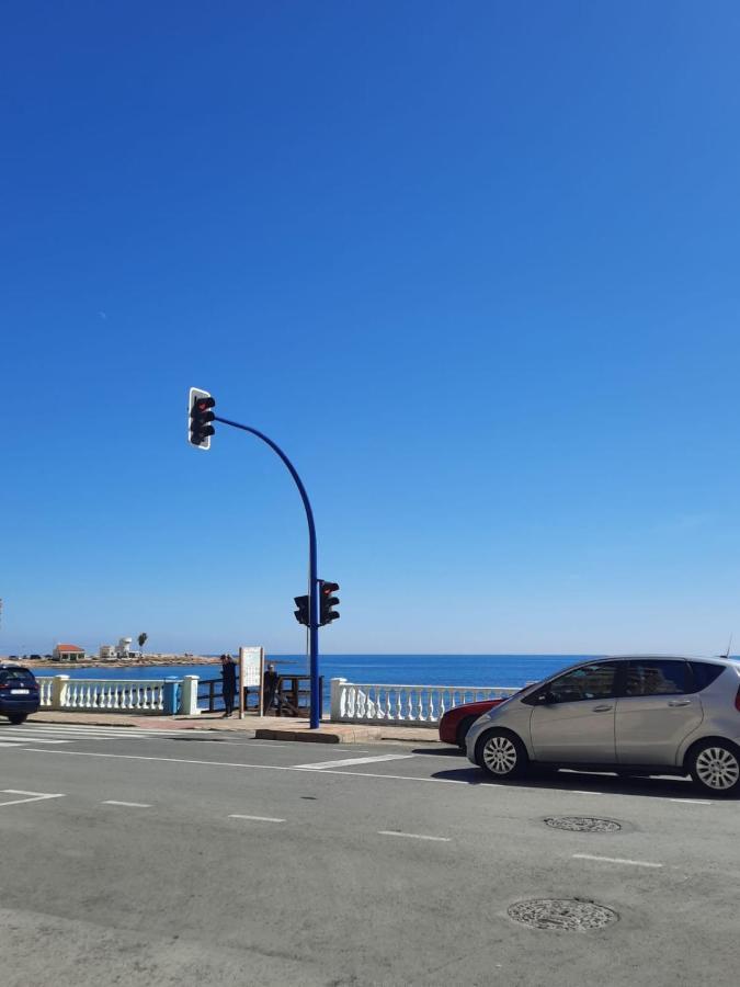 Студия На Белоснежном Пляже Los Locos Torrevieja Exteriör bild