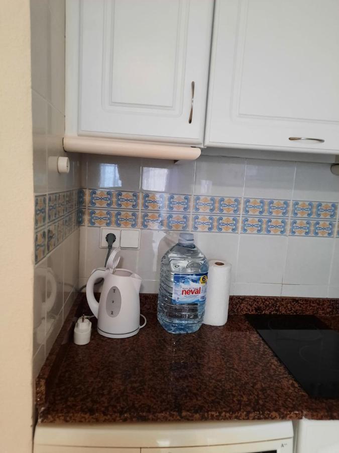 Студия На Белоснежном Пляже Los Locos Torrevieja Exteriör bild